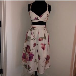 Nwot 2 Piece floral Skater dress
